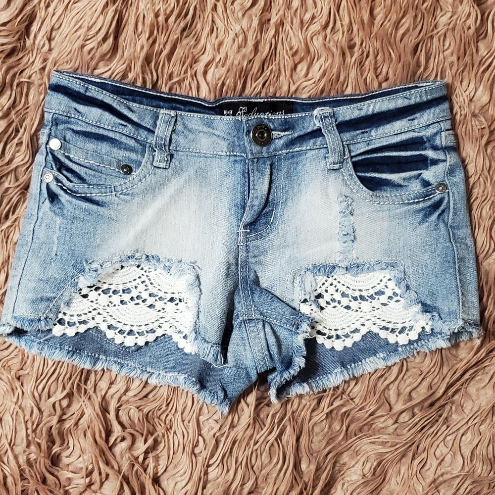 Boho Hippie Crochet Lace Embellished Jean Shorts - Picture 1 of 6